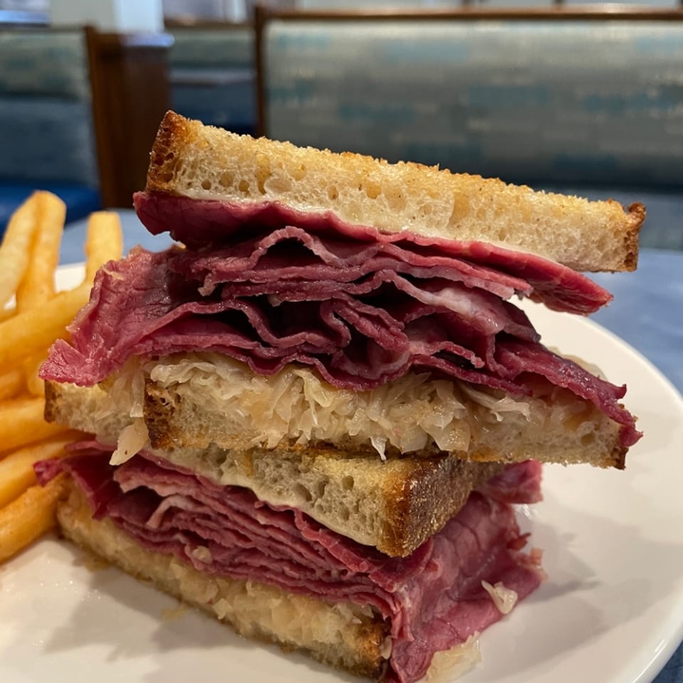 Delicious Reuben Sandwich Awaits